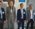 Bild: jr
Dieses Quartett bildet die neue Führung des Arbeitskreises Schule-Wirtschaft: (von links) Jürgen Bayer, die Vorsitzenden Stefan Rosner und Rudolf Kraus sowie Philipp Lippert.