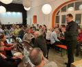 Bild: fpoz
Gespannt verfolgten die Besucher die kurzweiligen Ausführungen von Hobby-Biersommelier Stefan Wissel.