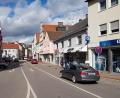 Bild: Christopher Dotzler
Am Montag starten in diesem Bereich der Friedrich-Ebert-Straße die Bauarbeiten.