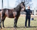 Bild: exb
Bernhard Käß mit seinem Rottaler-Hengst "Lucanus". Erst vor kurzem hatte der Förderkreis der Rottaler Pferdefreunde zur ersten Hengstvorstellung eingeladen.