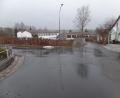 Bild: br
Für den kompletten Vollausbau der Ringstraße (im Bildvordergrund) belaufen sich die Gesamtkosten auf rund 790 000 Euro. Im diesjährigen Vermögenshaushalt werden nach Abzug der bereits bereitgestellten Haushaltsmittel in Höhe von 290 000 Euro weitere 500 000 Euro bereitgestellt.
