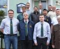 Bild: dob
Johann Dittmann und Martin Puff (vorne, von rechts) führen den 344 Mitglieder zählenden Kreisfischereiverein an. Richard Koller (vorne, Zweiter von links) und Kassier Joachim Gesierich (links) bilden mit ihnen den Vorstand. Jugendleiter sind Hans Kellner (Zweite Reihe, links) und Tim Gesierich (hintere Reihe, links).