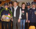Bild: mmj
An seinem 75. Geburtstag freute sich Josef Höcherl (Mitte, mit Gattin Maria) über den Besuch einer Abordnung der Feuerwehr Gaisthal mit Vorsitzendem Alois Sorgenfrei (Zweiter von links) und Kommandant Josef Fleißer (rechts).