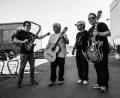 Bild: exb
Drei Brasilianer und ein Oberpfälzer: Das Quartett «Sambop» verschmilzt Jazz und Samba auf einzigartige Weise: Dudu Penz (Bassgitarre) Lula Galvão (Akustische Gitarre) Mauro Martins (Schlagzeug) und Paulo Morello (Jazzgitarre) gastieren am 22.März beim Jazz-Zirkel-Weiden.