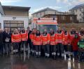 Bild: mde
Zur feierlichen Inbetriebnahme des Standortes für den "Sonderbedarf-Retter" versammelten sich zahlreiche Mitglieder der BRK-Bereitschaft Armesberg. Mit im Bild ist Carmen Glöckner (Zweite von links), Kemnather Wachleiter Michael Busch und Neusorgs Bürgermeister Perer König (Vierter und Fünfter von links), sowie Kreisbereitschaftsleiter Christian Stahl und der Armesberger BRK-Bereitschaftsleiter Florian Hösl (Siebter und Achter von links), ILS Leiter Herbert Putzer (Zehnter von links) und BRK-Kreisgeschäftsführer Holger Schedl (Zwölfter von links).