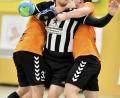 Bild: Ziegler
Kräftig zupacken kann nicht schaden, wenn die Handballer der HG Amberg wieder aufsteigen wollen.