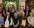 Bild: Kunz
Die neugewählte Vorstandschaft des Oberpfälzer Waldvereins, Zweigverein Weiden, mit den Geehrten.