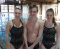 Bild: rbg
Viktoria Bogner, Fynn Legat und Kathrin Bachmeier (von links) vom Tirschenreuther Schwimm- Club haben sich am vergangenen Wochenende für die deutschen Jugendmeisterschaften Ende Mai in Berlin qualifiziert