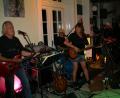Bild: fpoz
Musik, die Spaß macht: Die Musiker der "Farmers Five" sorgen bei ihren Auftritten stets für Super-Stimmung. Unser Bild zeigt (von links) Gerd Schlicht, Wolfgang Mages, Silvia Rahn-Schnell, und Jörg Rahn.