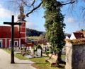 Bild: ds
Weil die Gebühren zuletzt die Kosten nicht mehr deckten, reagiert der Gemeinderat mit einer Neukalkulation für den Friedhof in Etzelwang.