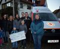 Bild: wku
Die jungen Mütter des Babybasar-Teams übergeben 1500 Euro an Bernd Lödel (Zweiter von rechts), Rettungsdienstleiter des Bayerischen Roten Kreuzes in Lauf, für das Hospizmobil.