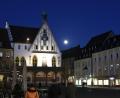 Bild: Petra Hartl
Der Vollmond am 21. Mörz über dem Rathaus von Amberg.