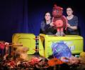 Bild: Wolfgang Steinbacher
So sieht es aus, das Müllmonster, das am Montag zum Auftakt des 15. Kindertheater-Festivals das Publikum zum Nachdenken brachte.