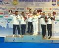 Bild: exb
Julia und Julian (rechts) vereint auf dem Podest: Die beiden Schützen gewannen die Bronzemedaille im Mixed bei der Europameisterschaft.