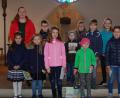 Bild: az
Annika Neubauer, Thersa Anderson, Linda Walberer, Philipp Glaß, David Glaß, Fiona Walberer, Theresa Krauß, Dominik Kopp, Antonia Krauß, Franziska Kirschner, Stefan Kirschner und Elisabeth Anderson gestalteten den Familiengottesdienst.