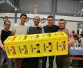Bild: sis
Das Lächeln der Sieger steht (von links) Johannes Franz, Peter Kölbel, Alessio, Roland Herrman, Christoph Sperber und Dominik Hermann ins Gesicht geschrieben.