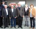 Bild: ksi
Bürgermeister Hans Wilhelm (Fünfter von links) freute sich über den Besuch seines Amtskollegen František Čurka (Siebter von links) aus der tschechischen Partnergemeinde Hálže und des Feuerwehrkommandanten Frantisek Čurka jun. (links).