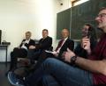 Bild: sba
Die Talkrunde (von links): Rolf Pfeiffer (Deprag), OB Michael Cerny, stellvertretender Schulleiter Günther Simmel, Sonja Schleicher (Jobcenter) und Udo Fechtner (IG Metall).