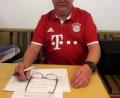 Bild: rdh
Vorsitzender Lothar Schicker beim Vortragen seines Berichtes.