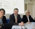 Bild: Stephan Huber
Den Fachkongress Digitale Bildung Bayern in Amberg stellten Kathrin Weigl, OB Michael Cerny u nd Petra Strobl vor (von links).