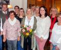 Bild: hai
Die 27-jährige Ramlesreutherin Melanie Herrmann (Dritte von rechts) steht nun an der Spitze der Frauen-Union. Zum Vorstand gehören Tanja Hertel, Barbara Dierl, Alexandra Pfau, Verena Micklisch-Stahl, Sabine Schlegel, Simone Walter Lore Heindl (von rechts). Es gratulierten Bezirksvorsitzende Gudrun-Brendel-Fischer und CSU-Ortschef Franc Dierl (von links).