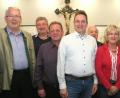 Bild: Hirsch
Dem Vorstand des Fremdenverkehrsvereins Nabburg gehören Max Meier, Karl Beer, Franz Rembold, Josef Obermeier, Stefan Sauerer, Karl Ruhland, Irene Ehemann, Kurt Koppmann, Hans Pesold, Günther Wicha und Jörg Podlesny.