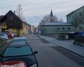 Bild: fjo
Um die verschärfte Parksituation in der Pfarrgasse zu entzerren, beschließt der Stadtrat den Abriss der einstigen Brauerei Würschinger (rechts), um dort Parkplätze zu errichten.