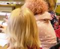Bild: exb
Daniela Groß von der Vernetzungstelle für Kita- und Schulverpflegung informierte die Teilnehmerinnen über eine wertschätzende Gestaltung der Mittagsverpflegung.