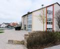 Bild: do
Ein Telefonanschluss im Feuerwehrgerätehaus ist die Mindestforderung. Nun soll ein drahtloser Internetanschluss im Umfeld von Feuerwehr und Bürgerhaus (Bild) die Kommunikationsöglichkeiten ergänzen.