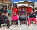 Bild: Dominik Lenz/exb
Amtsübergabe im Schnee. Franz von Klenck ist neuer Präsident des Service-Clubs Round Table 235 Amberg-Sulzbach.