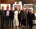 Bild: Stadt Tirschenreuth
Eine Gruppe aus Tirschenreuth besuchte die Passionsspiele in Neumarkt (von links): Mirko Streich, Stadt Tirschenreuth, Vinzenz Rahn, Europassion-Beauftragter der Stadt Tirschenreuth, Franz Düring, Passionsspiel-Organisator und ehemaliger OB der Stadt Neumarkt, Jesus-Darsteller Thomas Fries, Peter Gold, 2. Bürgermeister Stadt Tirschenreuth, Gabriele Saller, Stadt Tirschenreuth, Franz Ebenhöch, Passionsspiel-Organisator Stadt Neumarkt, Rosemarie Rahn und Marianne Stangl, Stadt Tirschenreuth.