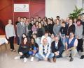 Bild: pmen
Vorfreude auf gemeinsame Erinnerungen: 16 italienische und 16 deutsche Schüler der 11. Klassen der FOS/BOS und ihre Betreuer werden in der Kantine des Klinikums von Vertretern der Stadt und des Städtepartnerschaftsvereins empfangen.