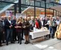 Bild: Lowak
Weinbauern aus Weiden am See bieten zum 50. Mal ihre Weine im City Center an.
