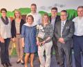 Bild: no
Die Akteure der Förderkreis-Versammlung und des anschließenden Vortrags (von links): Rektorin Gabi Pirner, Schulverbandsvorsitzende Brigitte Bachmann, der Vorsitzende des Elternbeirats und des Förderkreises, Mathias Wenkmann, Schatzmeisterin Sonja Übler, ihre verabschiedete Vorgängerin Luba Feil, Bürgermeister Dieter Dehling, Kriminalhauptkommissar Wolfgang Sennfelder und Polizeihauptkommissar Horst Strehl.