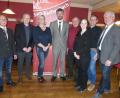 Bild: rn
Bürgermeistertreffen zur Kandidatenkür von Thomas Ott (Mitte): Es gratulierten (von links) Werner Walberer (Pressath), Jürgen Kürzinger (Kirchenthumbach) und (von rechts) Günter Stich (Floß) sowie Kreisrat Dominik Brütting (Kirchenthumbach). Karolina Forster, Bürgermeister Peter Lehr und Karin Blendinger-Betzl wurden zu Delegierten für verschiedene Parteigremien gewählt.
