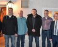 Bild: whw
Die neue Vorstandschaft von links Markus Burkhardt, Hermann Lorenz, Johann Brüderer, Marco Eckert, Konrad Helgert, Bürgermeister Werner Walberer, Martin Lorenz. Nicht auf dem Bild Alexander Lang.