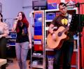 Bild: exb
Pop-Trio "Infinity Sound" tritt bei Ernst-Bartl Computer & Telefon auf.