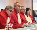 Bild: Uli Deck/dpa
Karlsruhe: Der Zweite Senat beim Bundesverfassungsgericht, Peter Müller (l-r), Vorsitzender Andreas Voßkuhle, Peter M. Huber und Sibylle Kessal-Wulf, eröffnet die Verhandlung über einen Eilantrag zur Teilnahme von Menschen mit gerichtlich bestellter Betreuung an der Europawahl im Mai 2019.