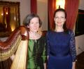 Bild: tie
Überzeugten die Zuhörer: Sopranistin Dagmar Spannbauer und Veronika Miller-Wabra an der Harfe.