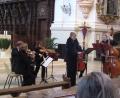 Bild: rbr
Beeindruckten in der Basilika Waldsassen mit intensiver Nachdenklichkeit: Sopranistin Julia Arsentjeva (Mitte) und das Mozart-Quartett.