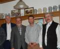 Bild: exb
Der Vorstand der Freudenberger Siedler mit (von links) Vorsitzendem Berthold Ries, dessen Stellvertreter Karl Schurz, Hubert Basler, Albert Högl und Kreisvorsitzendem Reinhard Ott.
