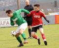 Bild: hho
Der ATSV Tirschenreuth und die SG Griesbach/Großkonreuth (links Florian Reger beim 2:1-Sieg beim ASV Waldsassen, rechts Nico Sticht) liefern sich in der Kreisklasse Stiftland einen Zweikampf um Rang zwei.