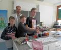 Bild: nia
In der Mittelschul-Küche in Oberviechtach wurden die Eier in Rekordzeit gefärbt.