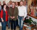 Bild: wro
Der CSU-Ortsverband blickt mit seiner Führungsmannschaft optimistisch nach vorne. Im Bild von links: Markus Troesch, Jörg Knegten, Harald Bächer, Andrea Hecht, Wolfgang Dutz, Maximilian Heinzl, Wolfgang Braun, Willi Staufer, Andreas Günthner und Markus Vogl.