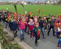 Bild: zer
Der fröhliche Einzug der Kinder vom Kindergarten in die Kirche.