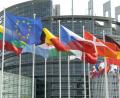 Bild: Rolf Haid/dpa
Die Flaggen der Mitgliedsländer der Europäischen Union wehen vor dem Europa-Parlament.