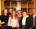 Bild: njn
Auch der Vorstand verjüngt sich. Neu im Vorstand sind als Jugendleiterin Melissa Chousein (zweite von rechts) und Beisitzerin Maria Dietrich (links). Mit auf dem Bild (von links) Kassier Markus Knodt, zweite Vorsitzende Alexandra Gmeiner, Vorsitzender Bernhard Reis und Bürgermeister Hans Donko.