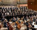 Bild: privat
Entertainer Rolf-Bernhard Essig, die Nürnberger Symphoniker und der Philharmonische Chor Nürnberg sorgen dafür, dass es am 5. Mai in der Meistersingerhalle romantisch zugeht.