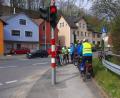 Bild: ADFC
Viel zu eng ist es für die Radler in Amberg an der Kreuzung bei der Obersdorfer Brücke: Ein Fahrradanhänger käme hier nicht durch.