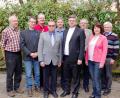 Bild: gac
Der neue Sulzbacher Männerbund-Vorstand (von links): Karlheinz Bär, Reinhold Lehnerer, Achim Groth (Schriftführer), Karl-Heinz Herbst (2. Vorsitzender), Hans-Werner Pilhofer, Dekan Karlhermann Schötz (Vorsitzender), Richard Donhauser, Karin Aulinger (Kassier) und Horst Müller.